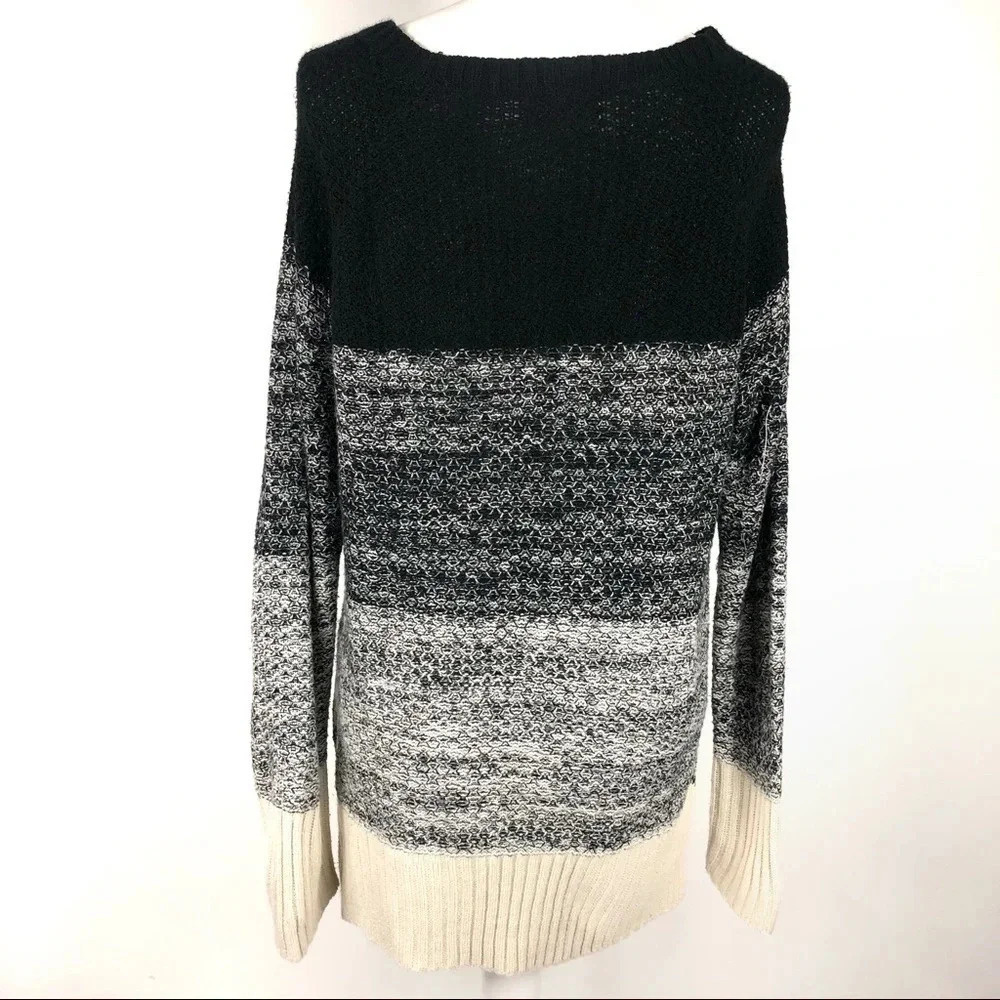Cloud Chaser | Striped Hi Low Asymmetrical Sweater - Picture 4 of 6